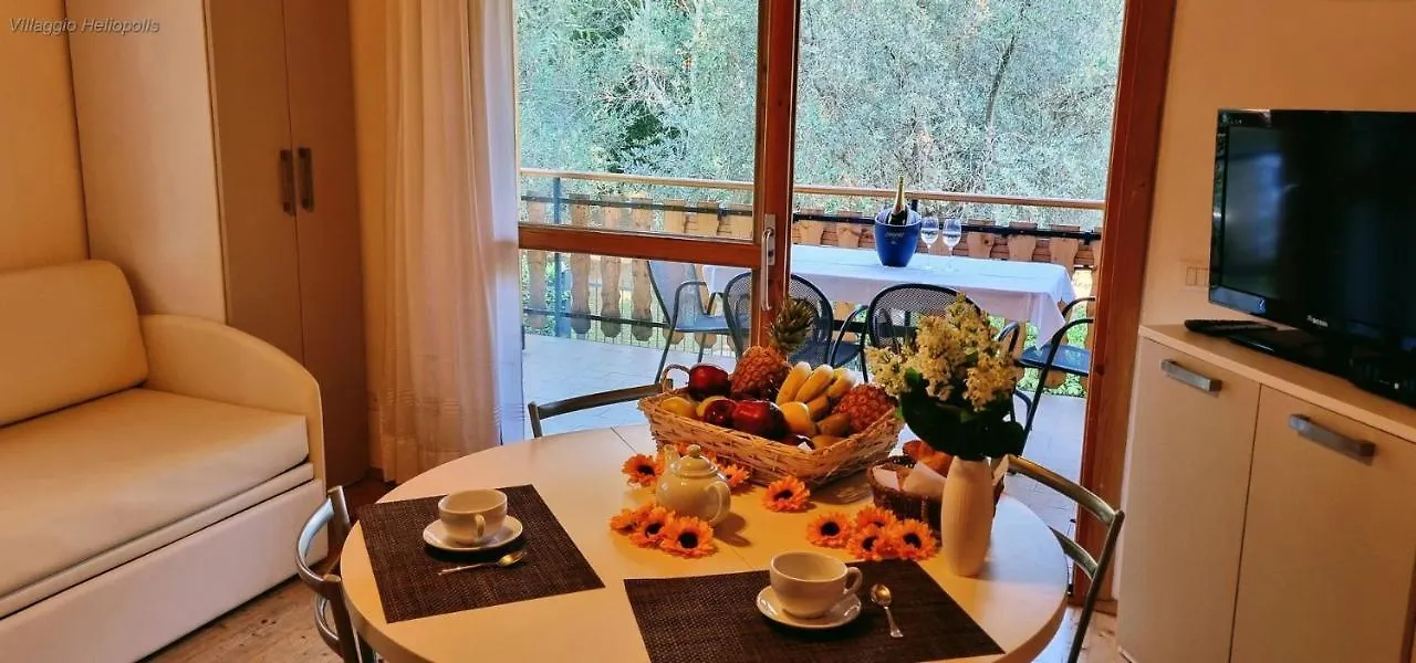 Apartment Villaggio Heliopolis Manerba del Garda