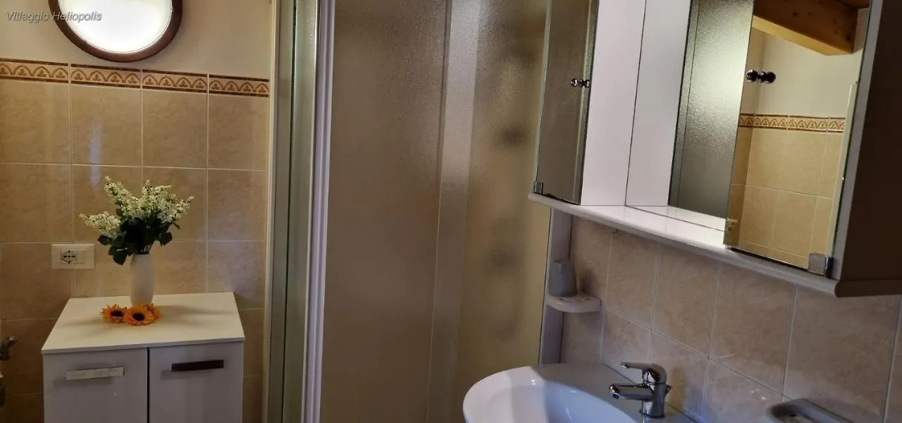 Villaggio Heliopolis Manerba del Garda Olaszország